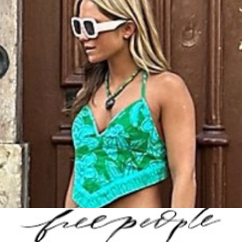 Gorgeous, Free People Copacabana halter top❤️